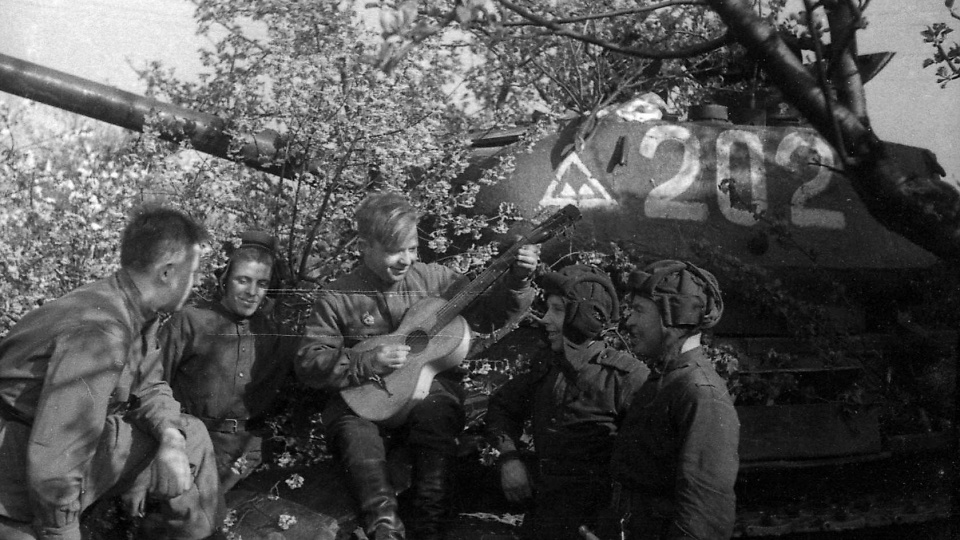 Военно-патриотические